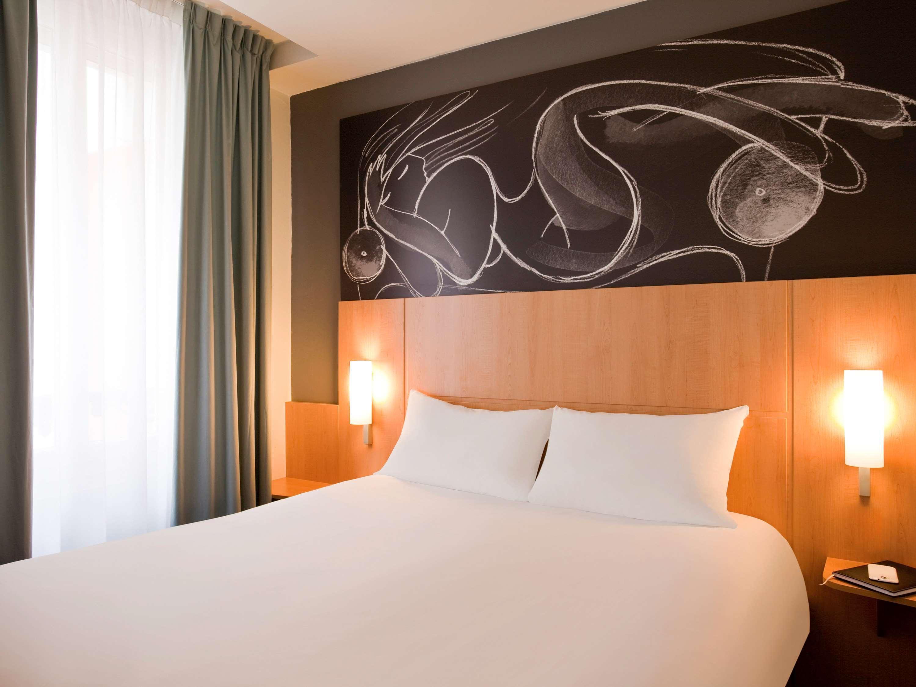 Ibis Paris Gare De L Est 10Eme Hotel Ngoại thất bức ảnh